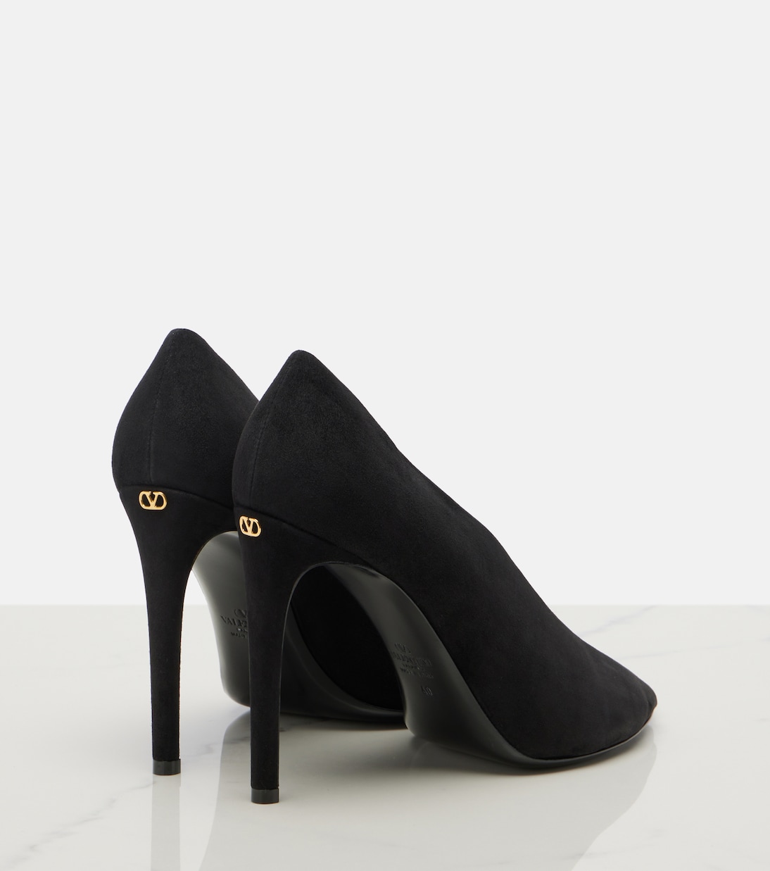 Révélé suede peep-toe pumps | Valentino Garavani