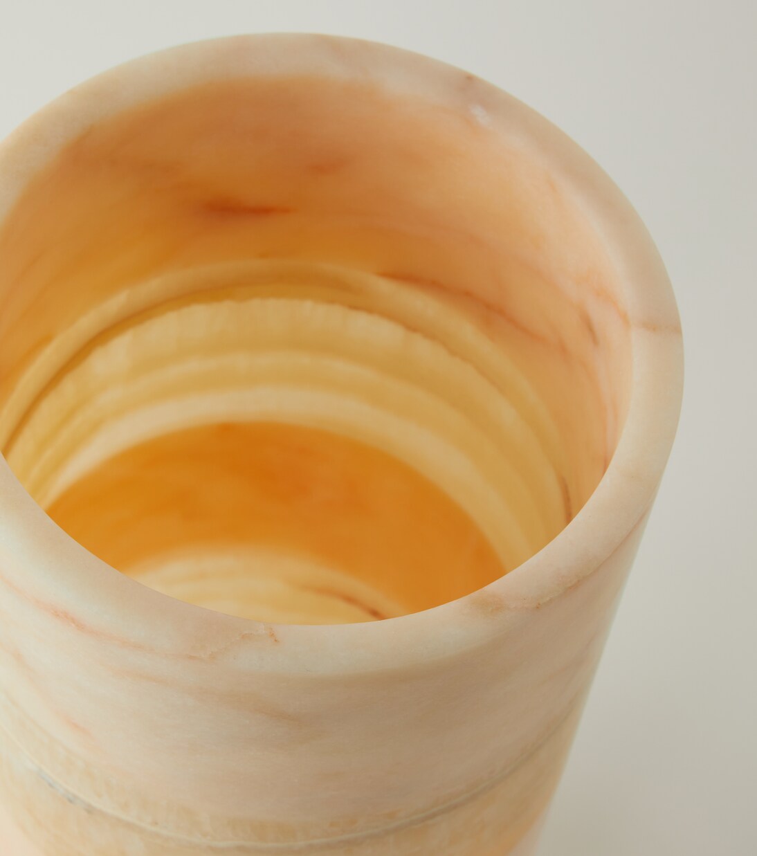 x Sunnei Large marble vase | Bloc Studios