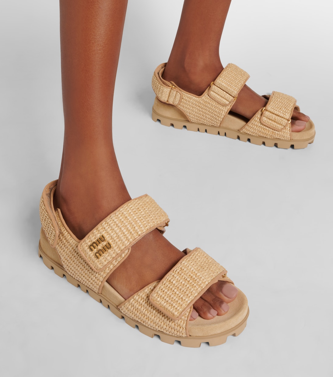 Sandali in rafia con pelle e logo | Miu Miu