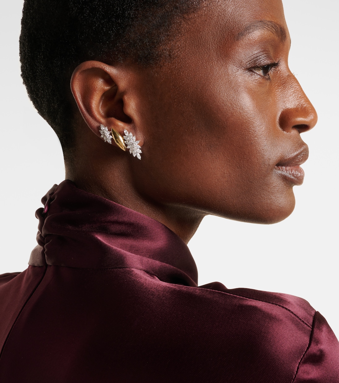 Boucles d'oreilles clip Golden Strada en or jaune et blanc 18 ct, diamants | Yeprem