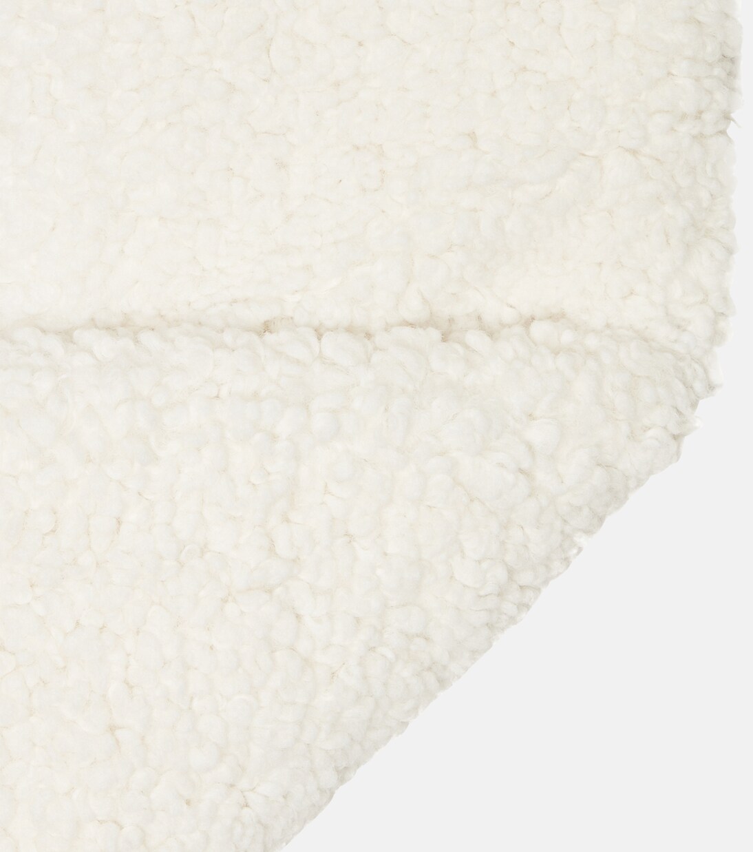 Faux fur scarf | Ruslan Baginskiy
