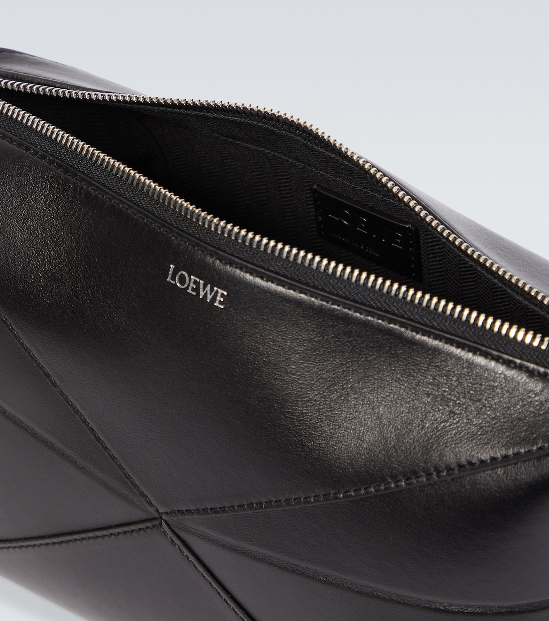 Kosmetiketui Puzzle Fold aus Leder | Loewe