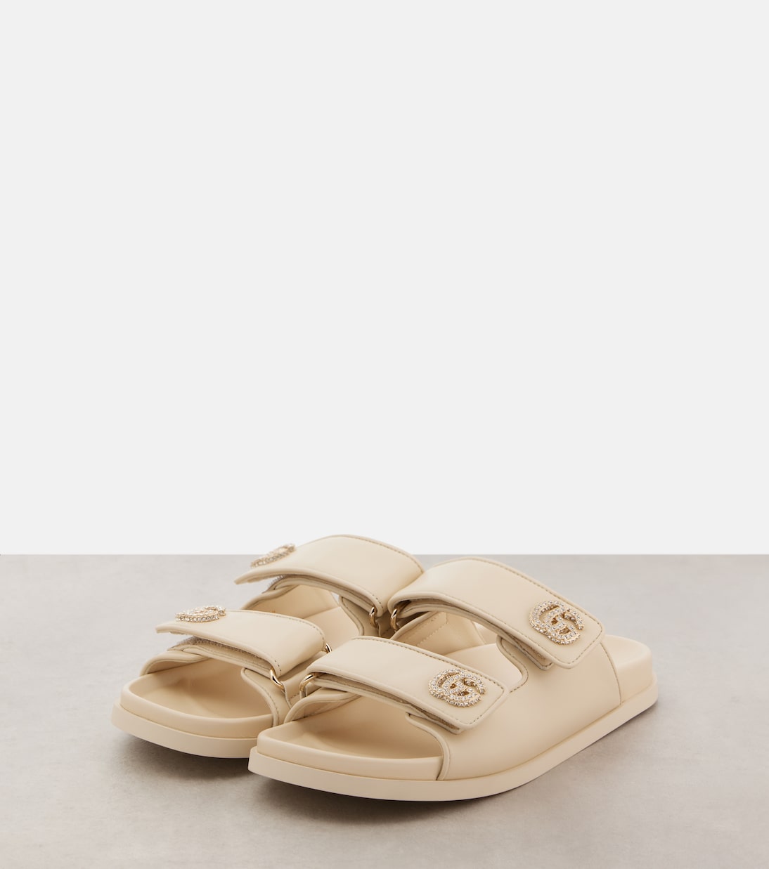 Sandali in pelle GG Marmont di GUCCI per uno stile giovane e trendy