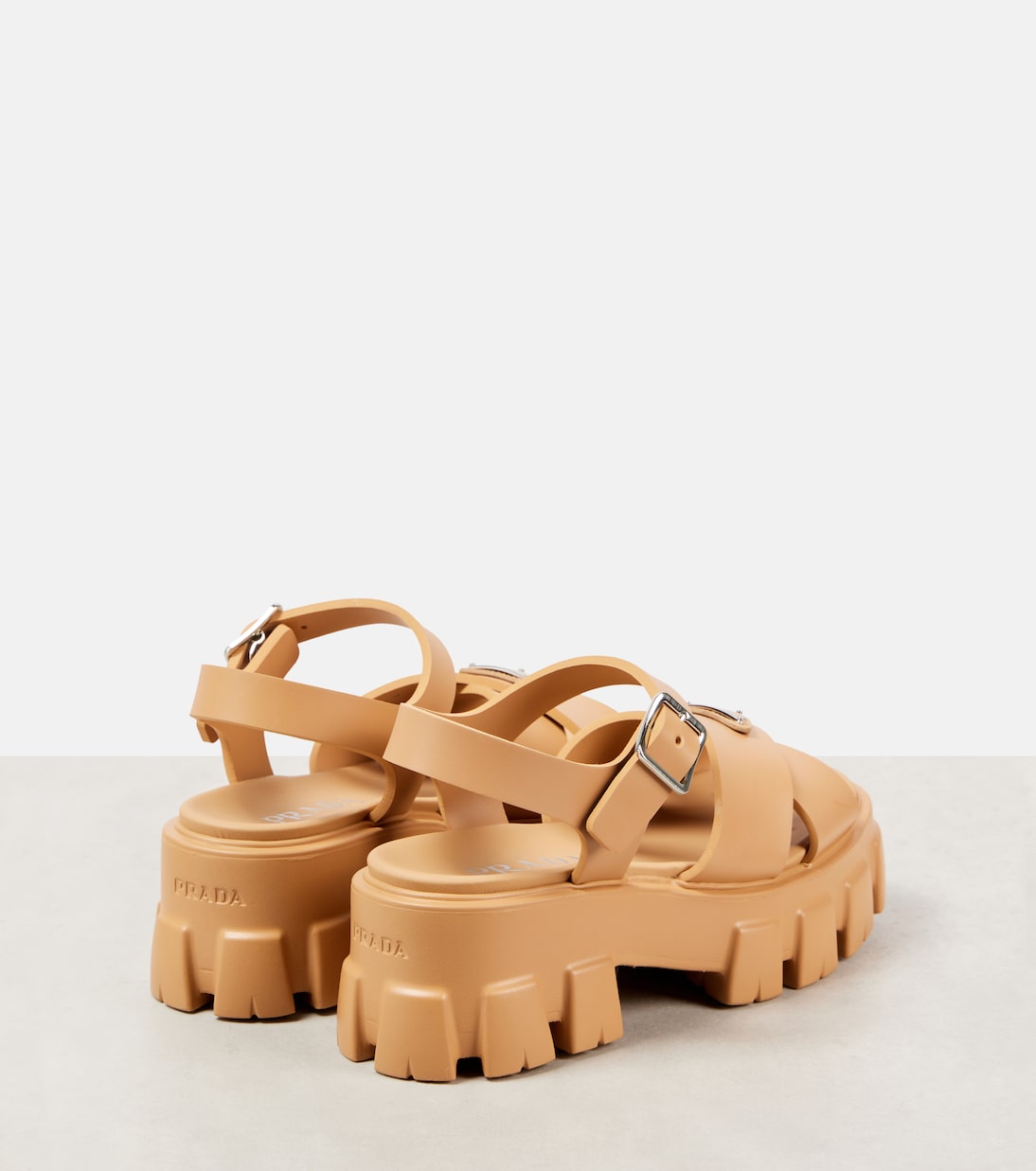 Scarpe sandali platform Monolith di PRADA per giovani alla moda