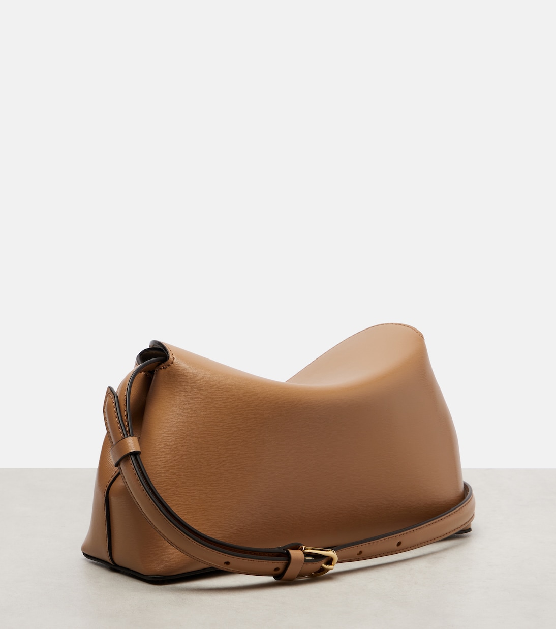 Clutch T-Lock Small aus Leder | Toteme