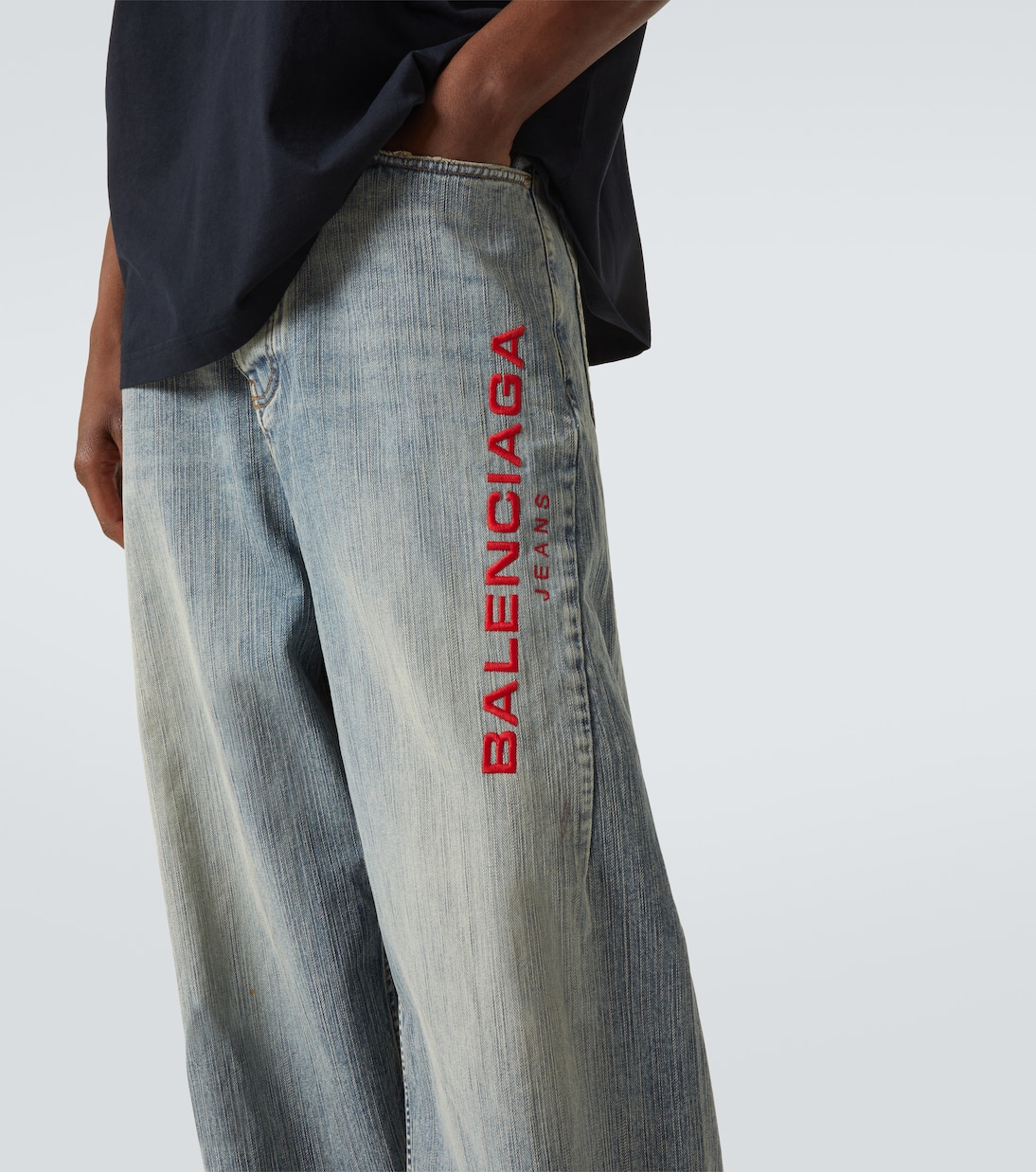 Jeans anchos con logo bordados | Balenciaga