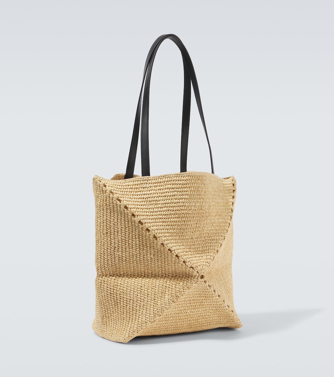 Paula's Ibiza Tote Puzzle Fold Medium aus Raffiabast | Loewe