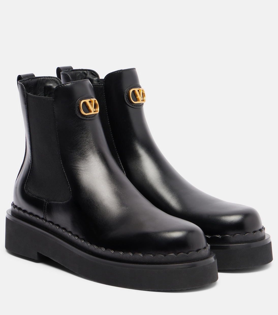 VLogo Signature leather ankle boots | Valentino Garavani