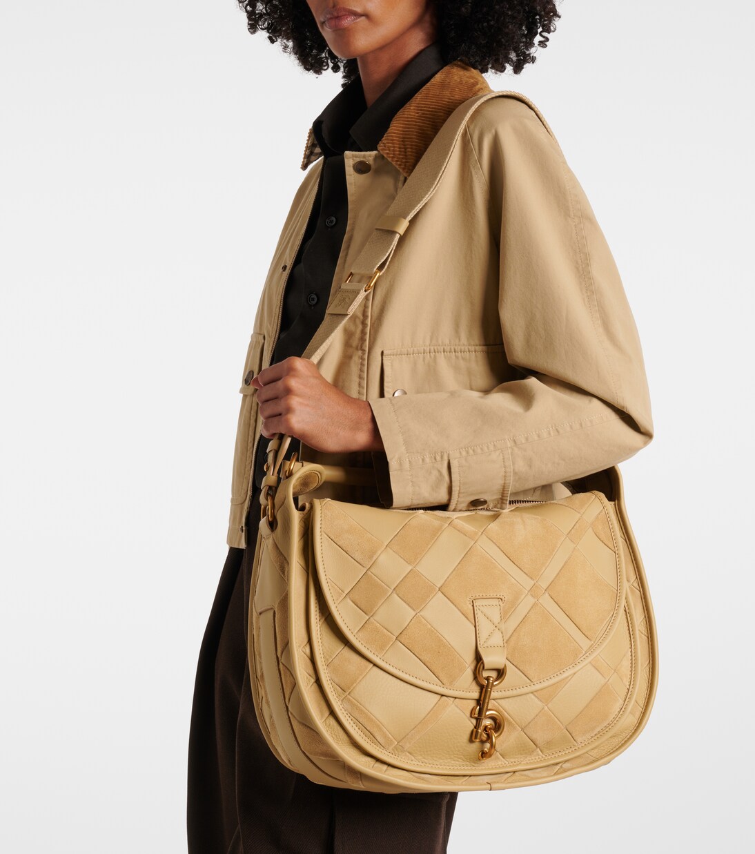 Medium leather shoulder bag | Burberry