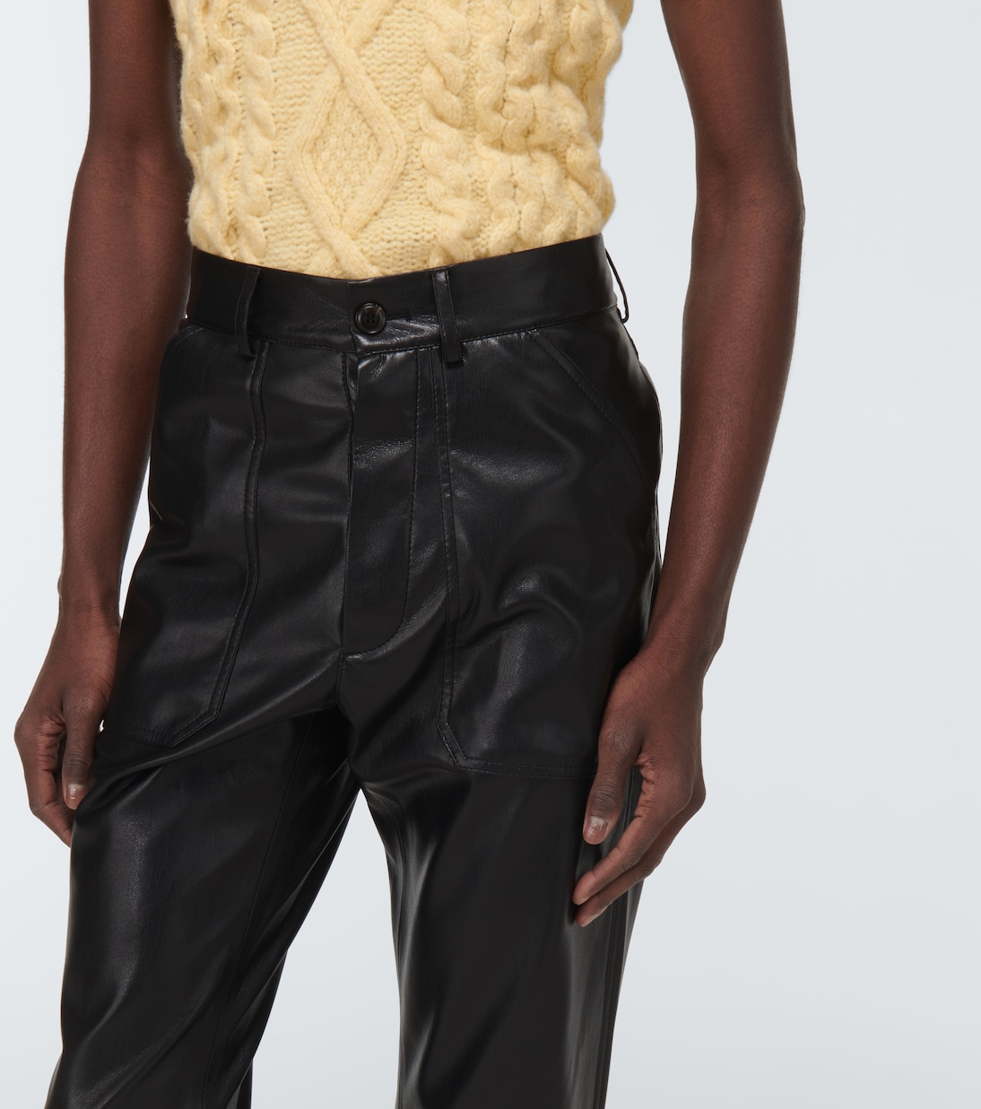 Pantaloni Jasper OKOBOR in similpelle | Nanushka