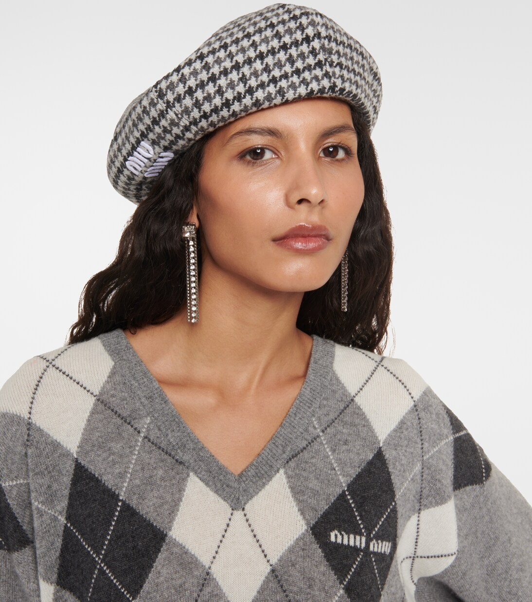 Berretto in lana Houndstooth MIU MIU per stile giovane e trendy