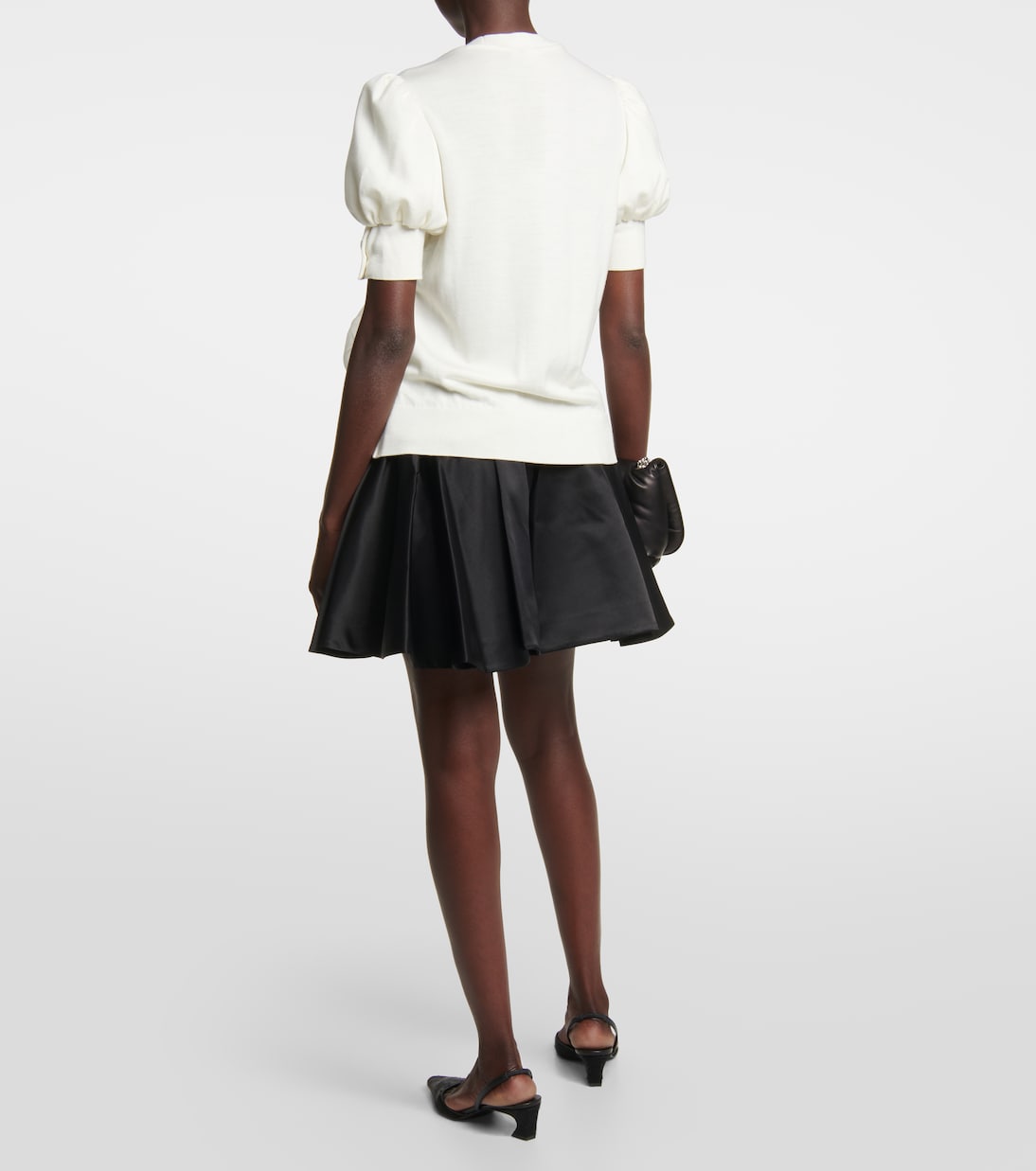 Jersey de lana con volantes | Noir Kei Ninomiya