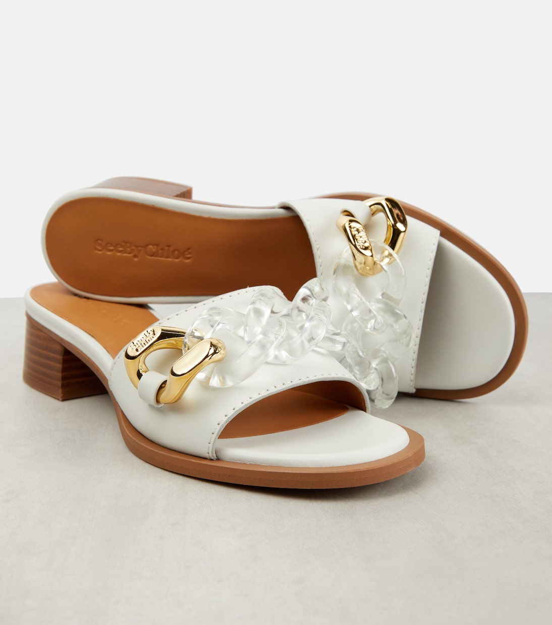 Verzierte Pantoletten aus Leder | See By Chloé