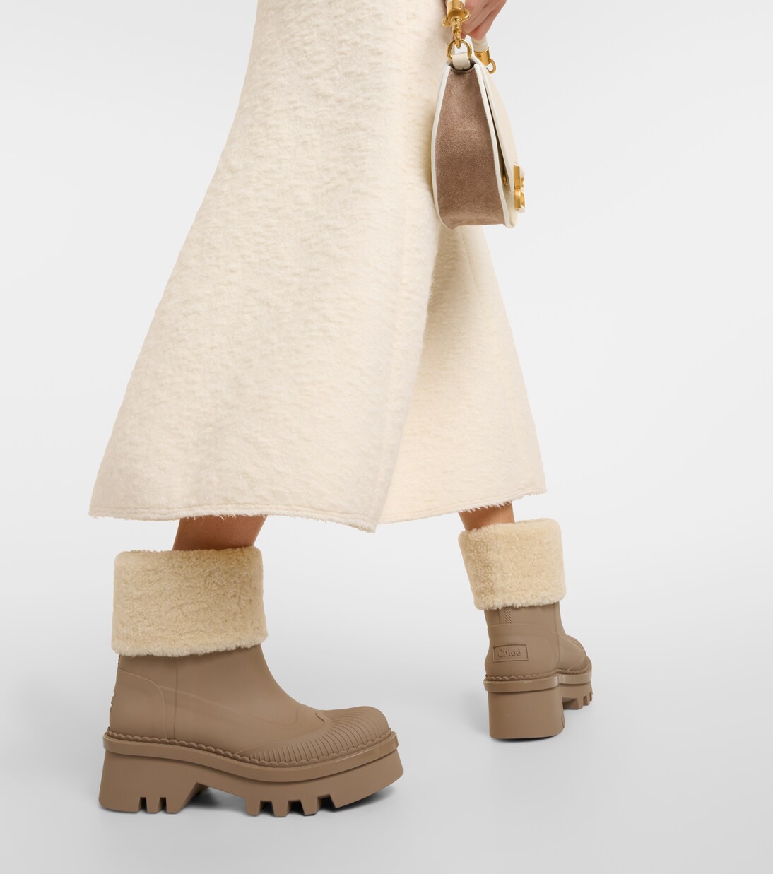 Raina shearling lined ankle boots in brown Chloe Mytheresa