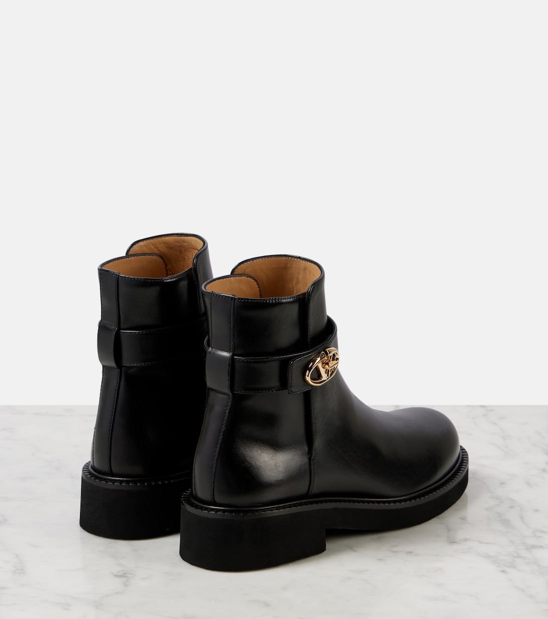 VLogo Locker leather bootie | Valentino Garavani