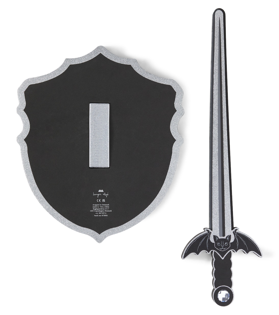 Embellished sword and shield set | Konges Sløjd