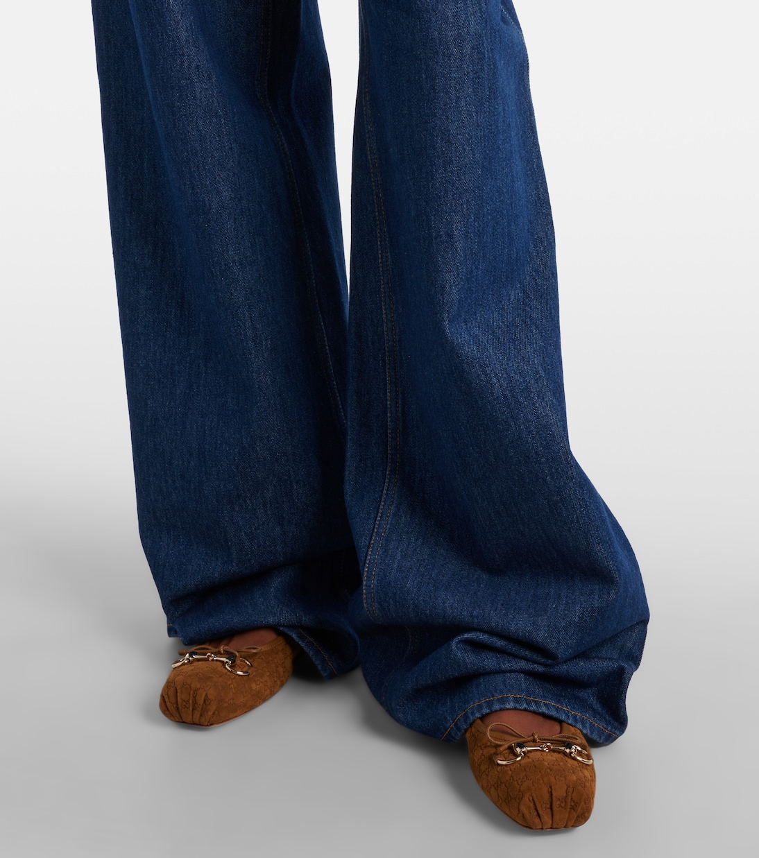 Jean ample bordé de cuir | Gucci