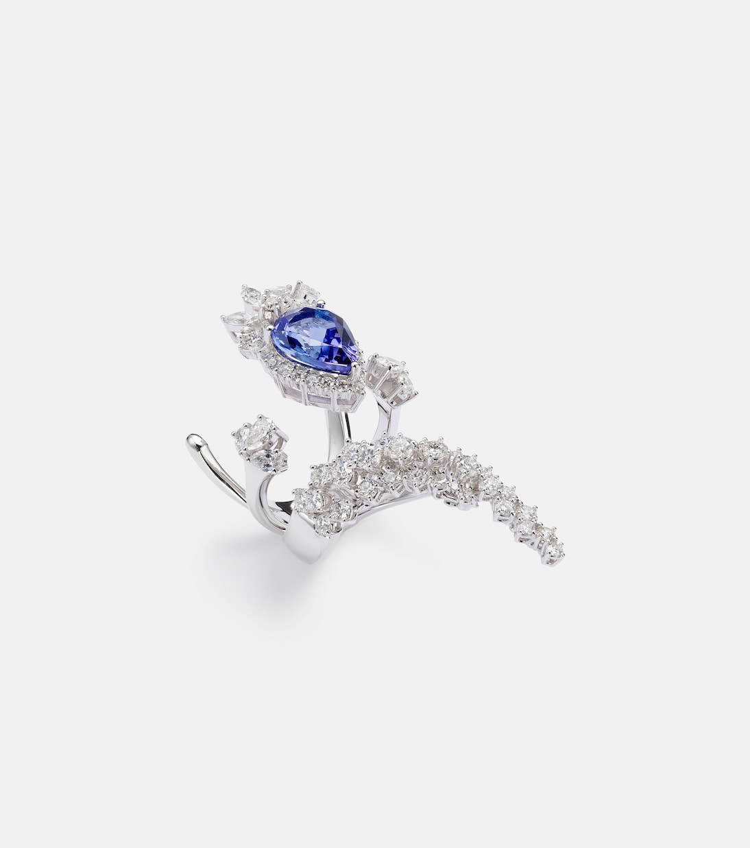 Anello Reign Supreme in oro bianco 18kt con tanzanite e diamanti | Yeprem