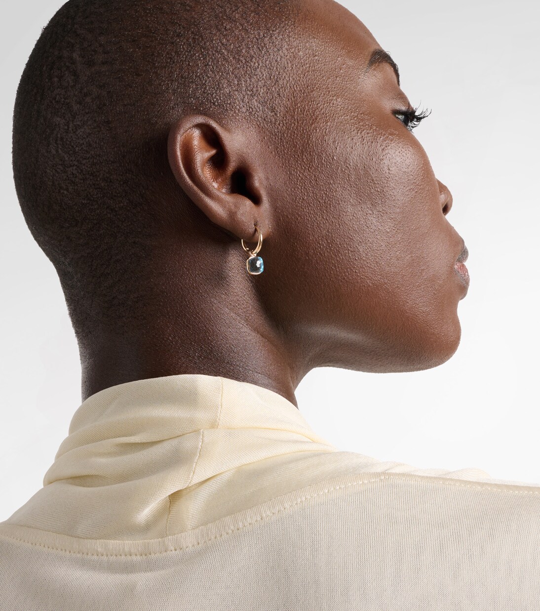 Nudo Mini 18kt rose gold earrings with topazes | Pomellato