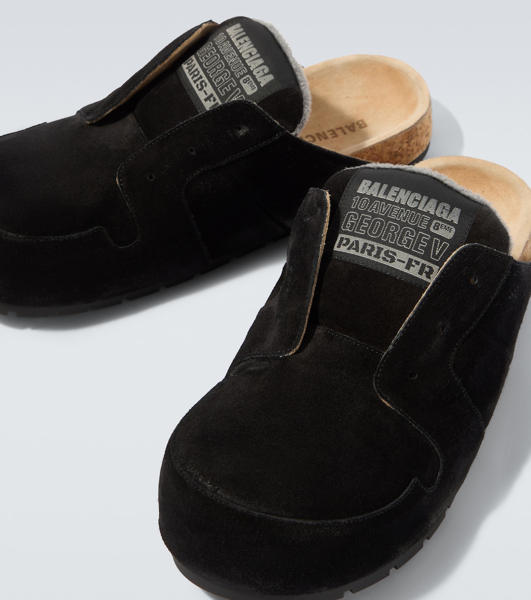 Slippers Dumbo aus Veloursleder | Balenciaga