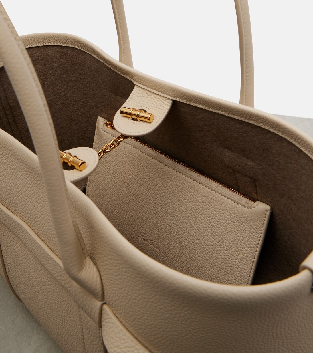 Ghiera Small leather shopper | Loro Piana