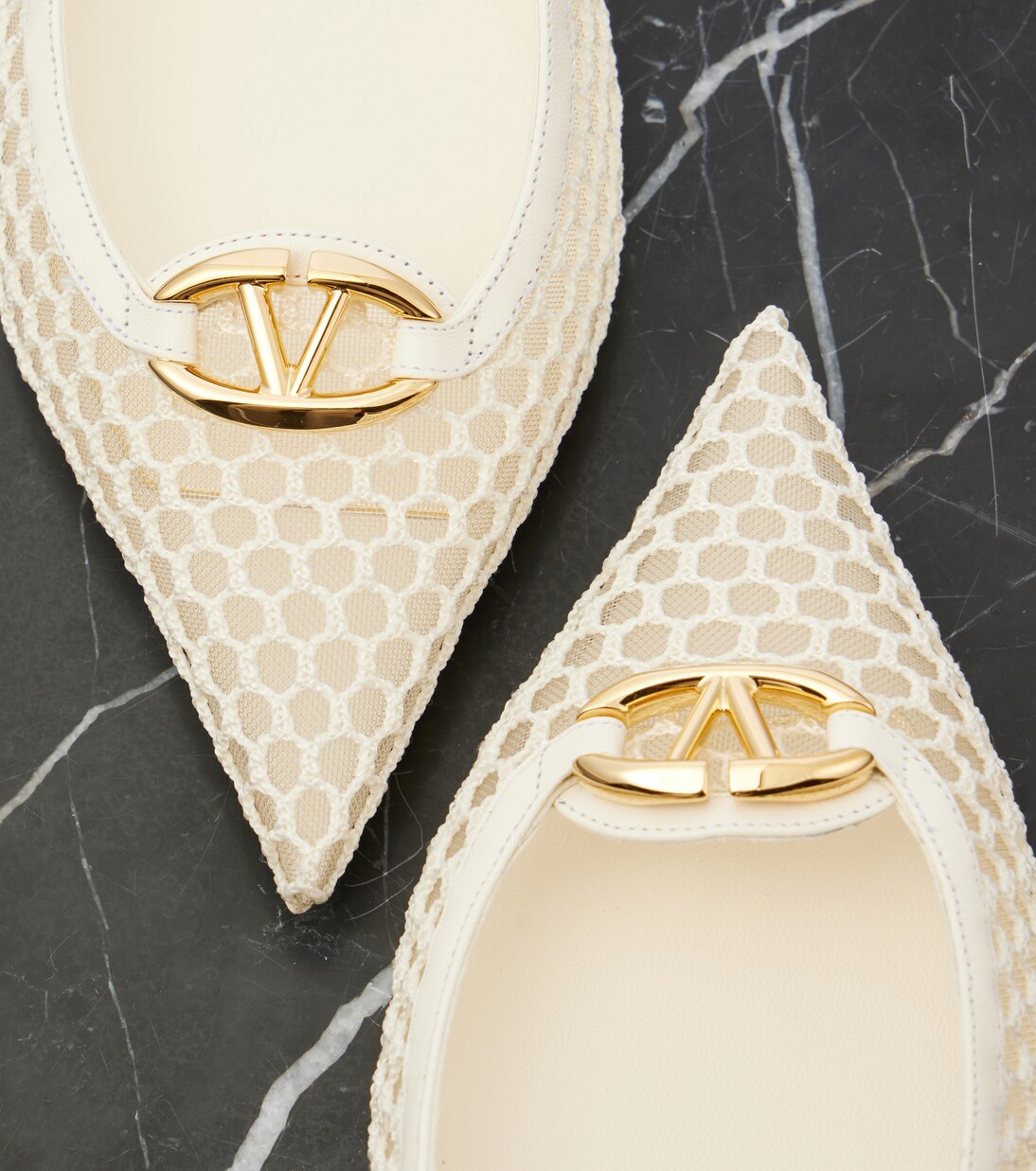 Ballerine slingback VLogo in mesh e pelle | Valentino Garavani