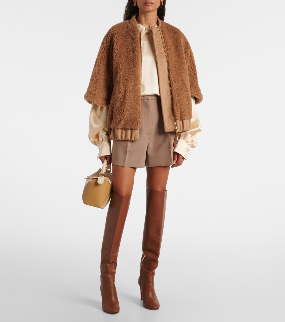 Shorts Giugno in misto lana a vita alta | Max Mara