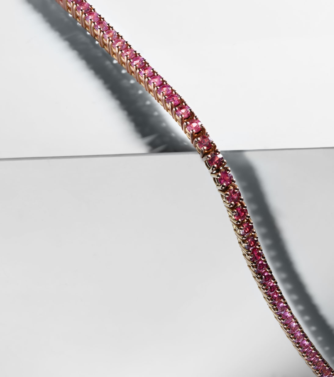Bracciale Tennis in Oro Rosa 14kt con Zaffiri, Collezione Roxanne Prima
