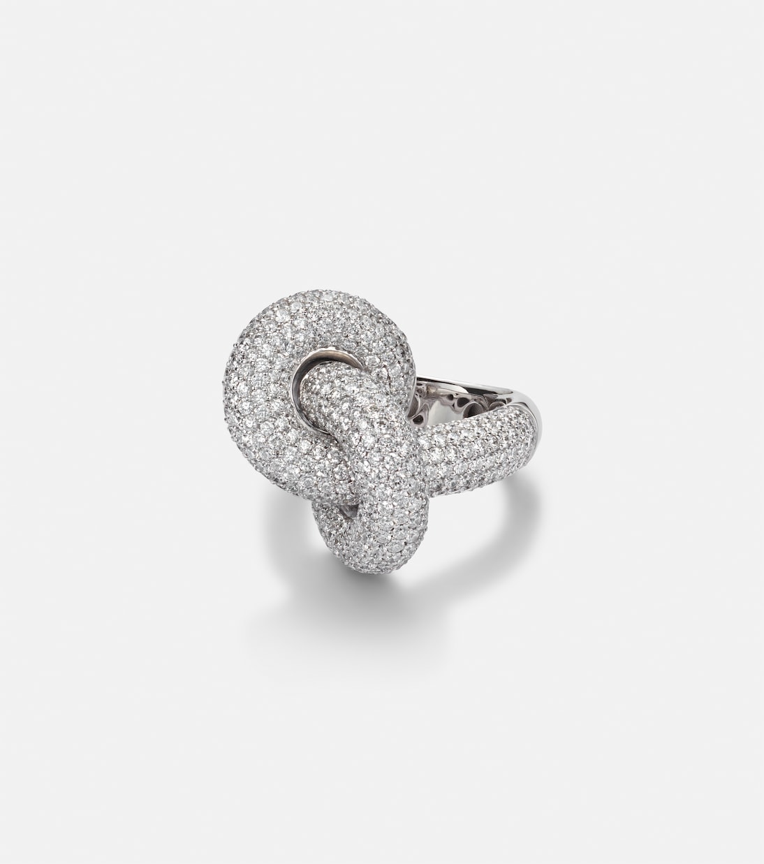 Legacy Knot Big 18kt white gold ring with diamonds | Engelbert