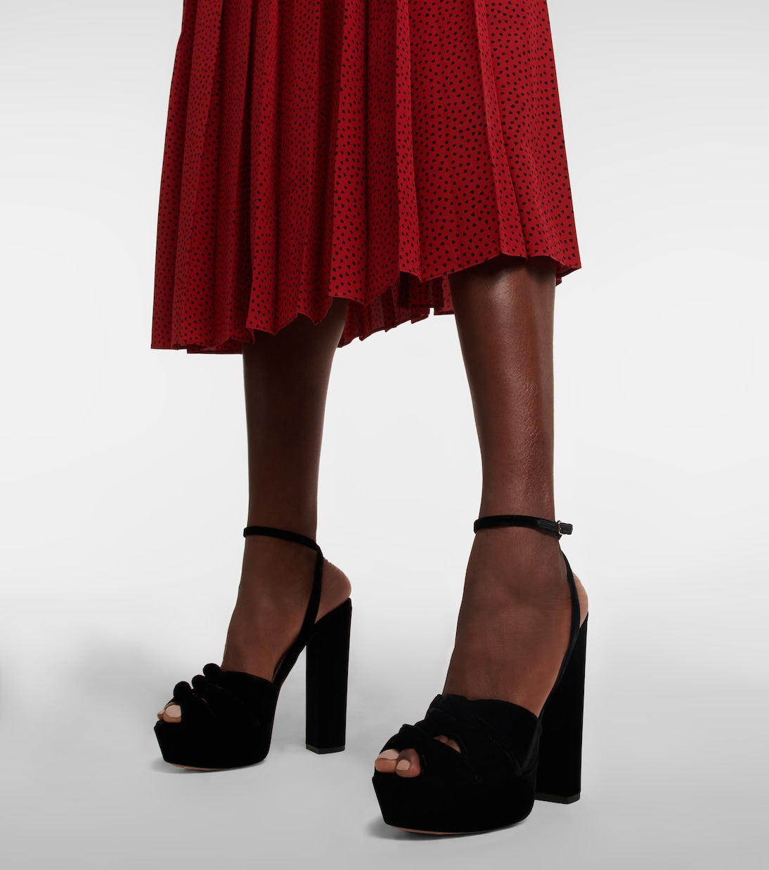 Mira velvet platform sandals | Aquazzura