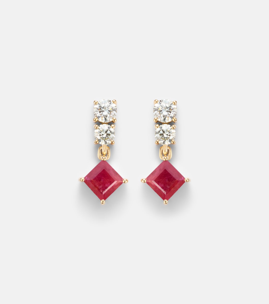 Ohrringe aus 14kt Gelbgold (585/1000) mit Diamanten, Saphiren und Rubinen | Stone and Strand