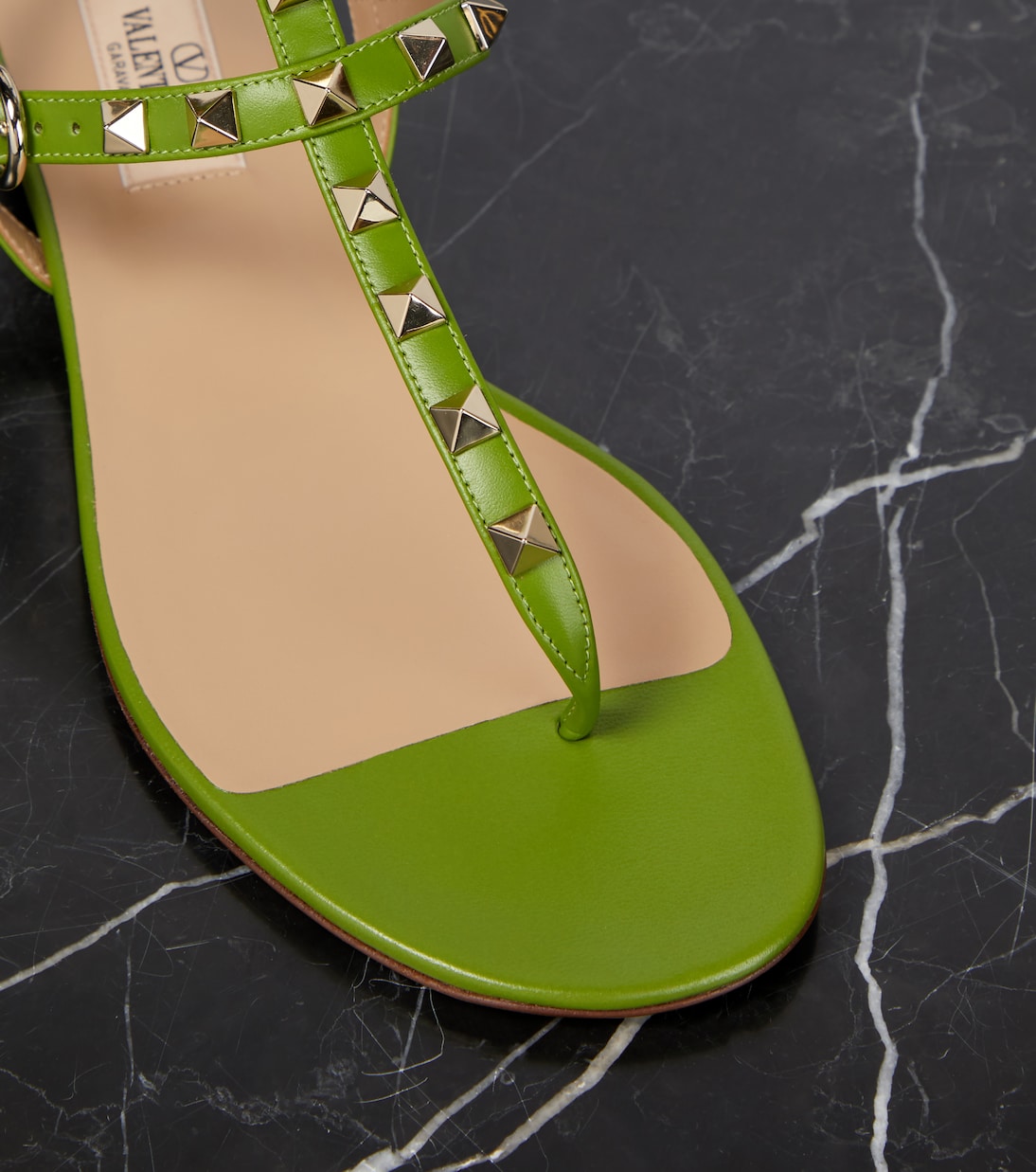 صندل من الجلد Rockstud | Valentino Garavani
