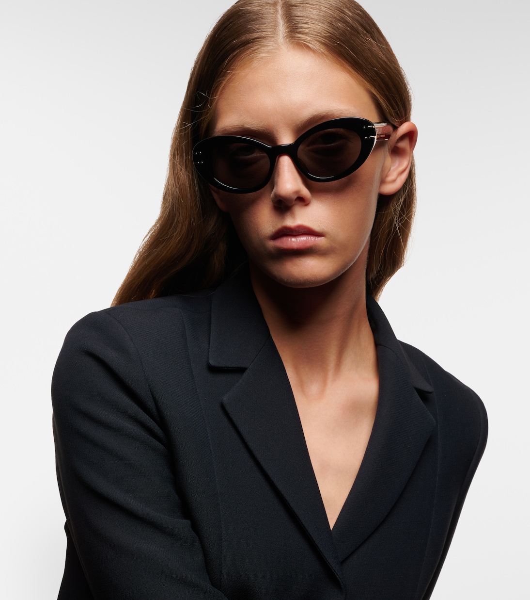 Occhiali da sole DiorSignature B3U: stile giovane e moderno per un look unico