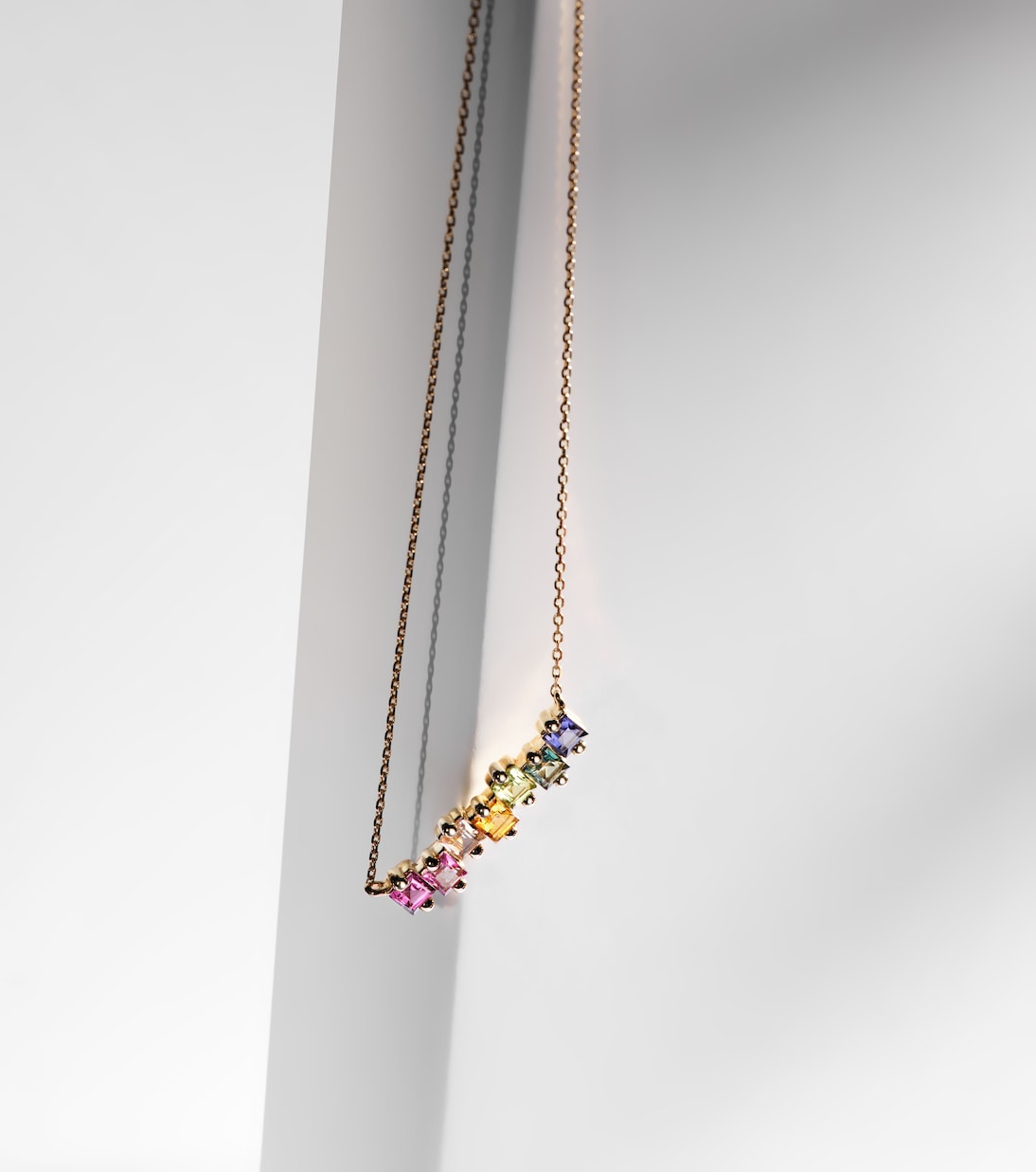 Halskette aus 14kt Gelbgold mit Edelsteinen | Suzanne Kalan