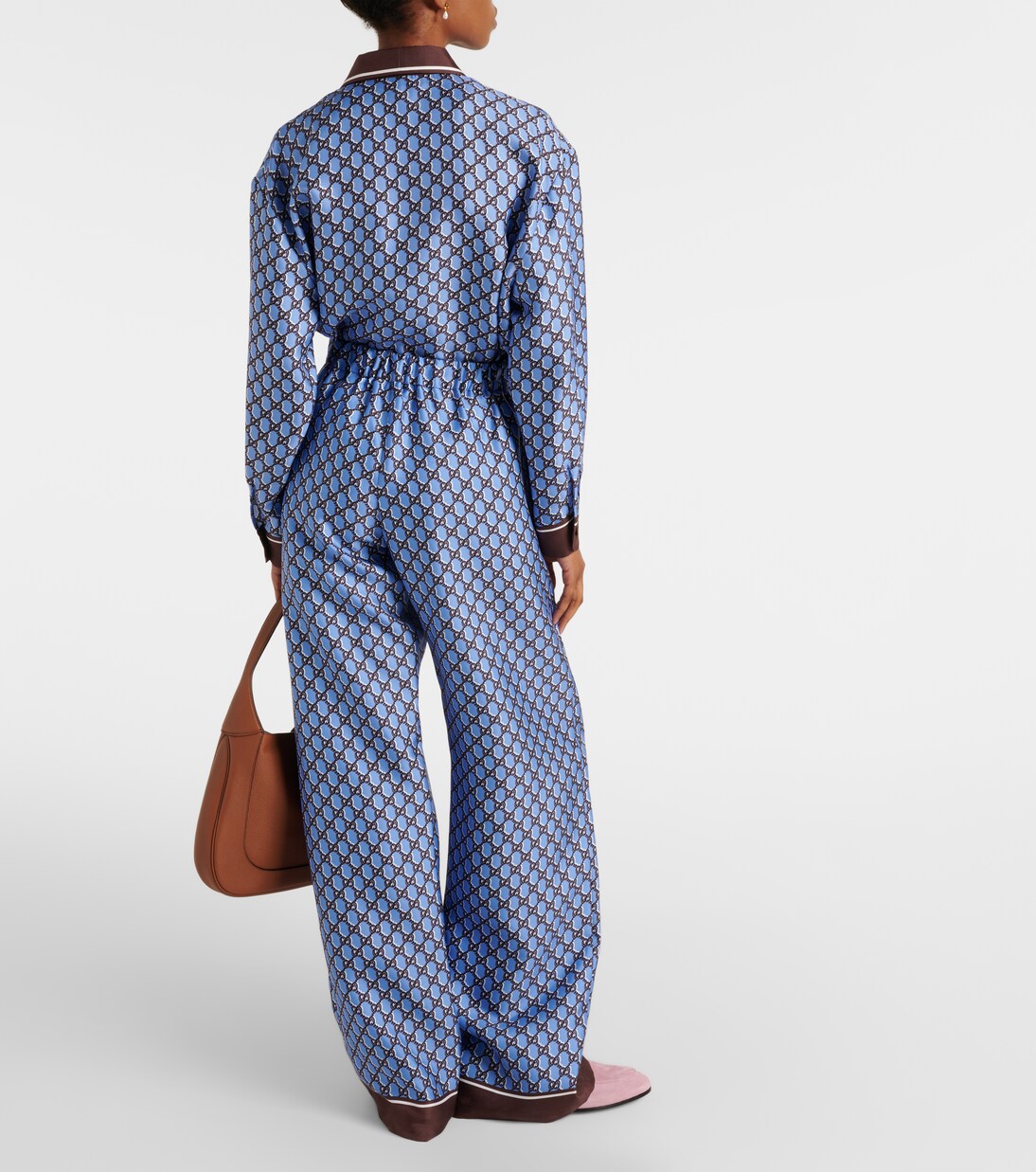 Pantalones Juveniles de Seda Gucci con Corte Amplio y Estilo GG