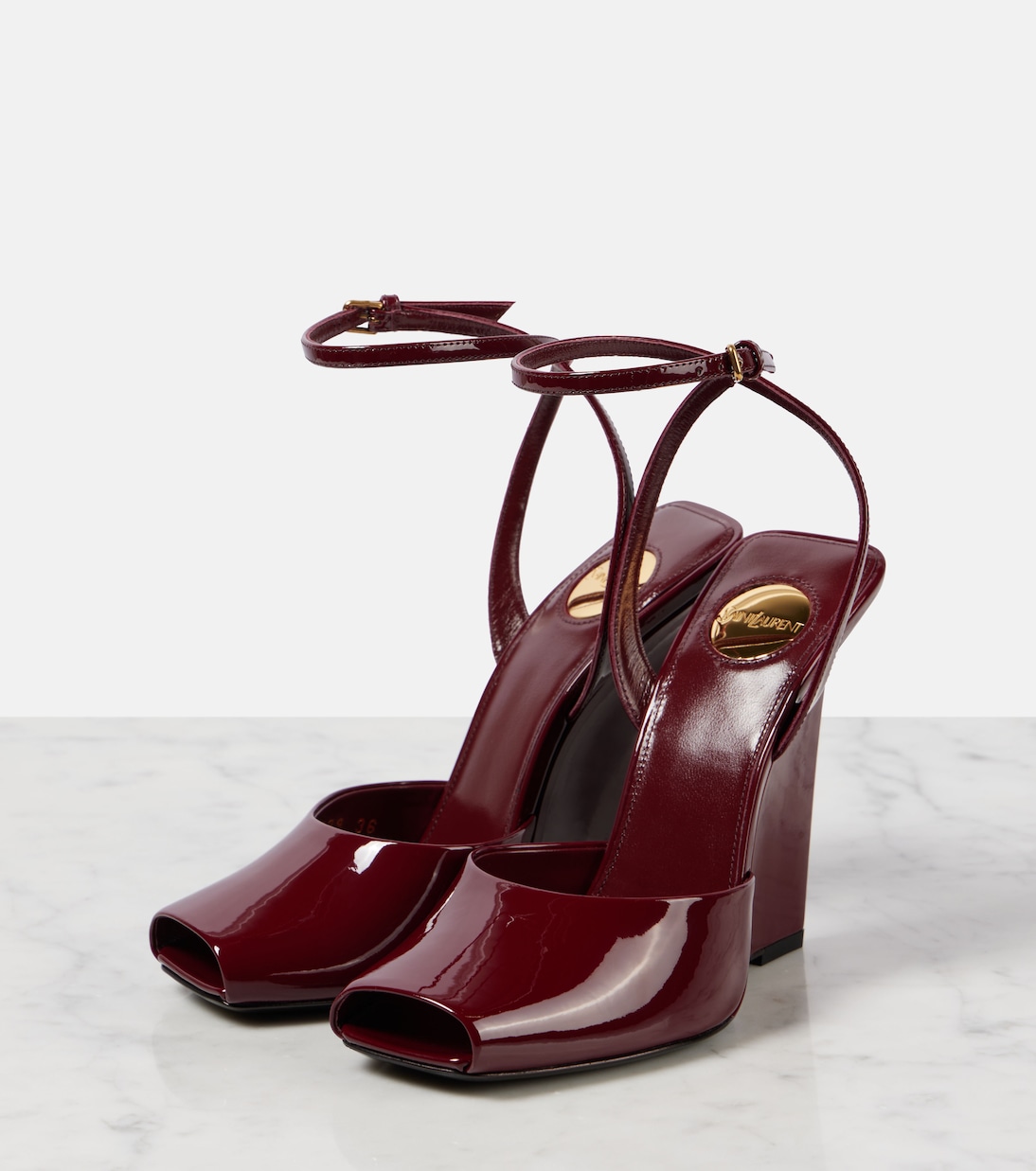 Sandali La Scandale 110 in vernice con zeppa | Saint Laurent