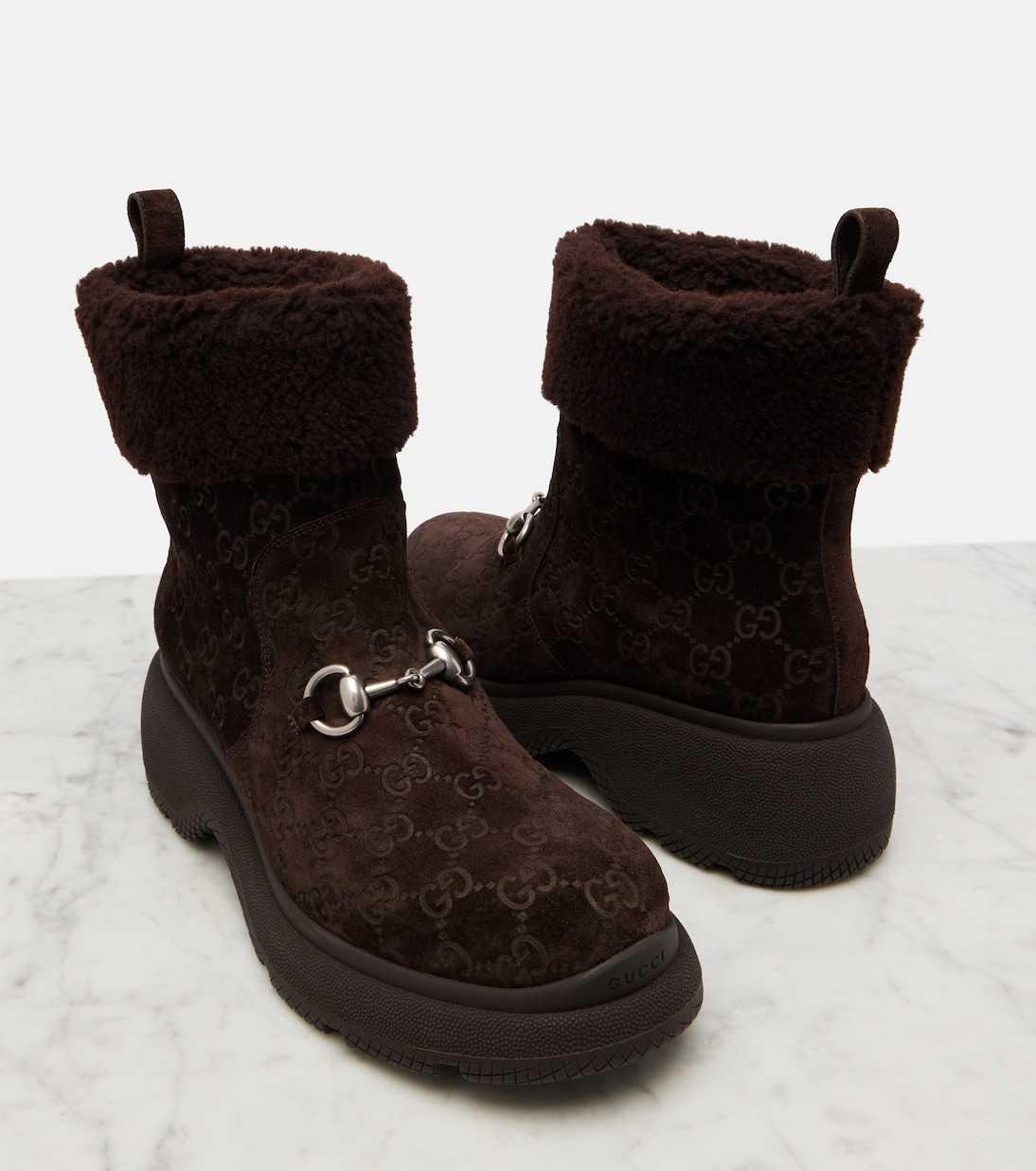 Ankle Boots Yaga GG aus Veloursleder | Gucci