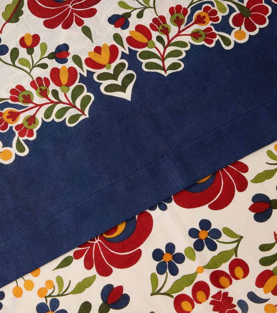 Windflower Placée linen tablecloth | La DoubleJ