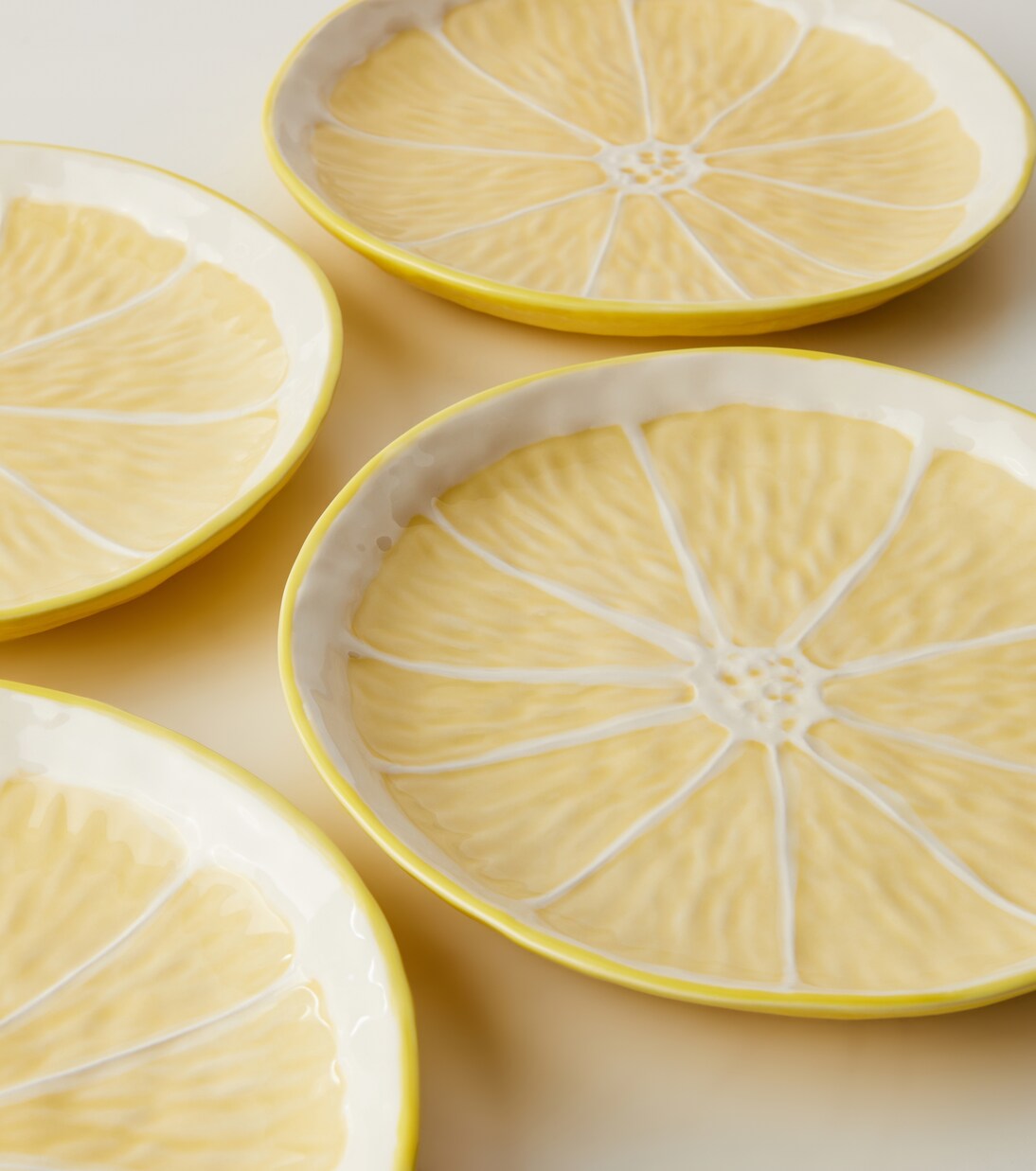 Lemon set of 4 ceramic plates | Bordallo Pinheiro