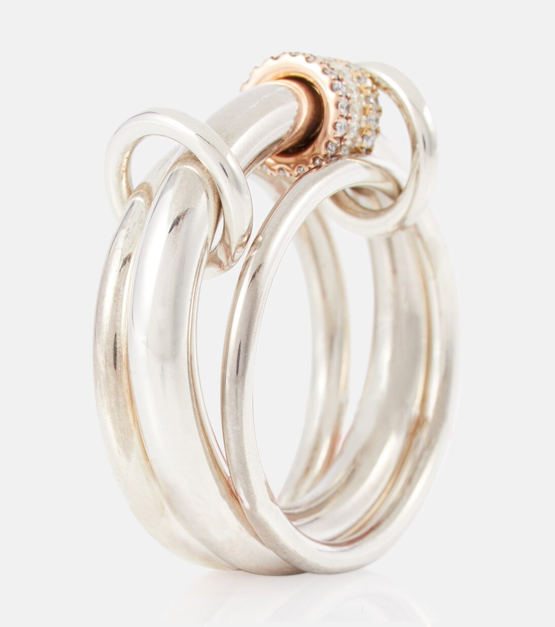 Anello Gemini in argento sterling con diamanti bianchi di Spinelli Kilcollin, gioiello giovane e raffinato.