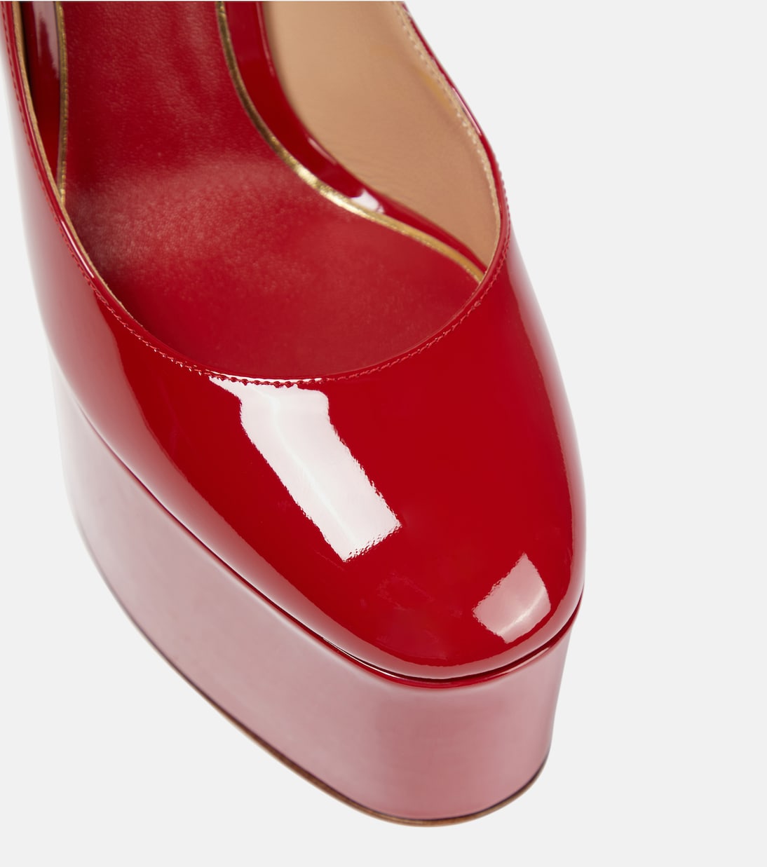 Plateau-Pumps Tan-Go 155 aus Lackleder | Valentino Garavani