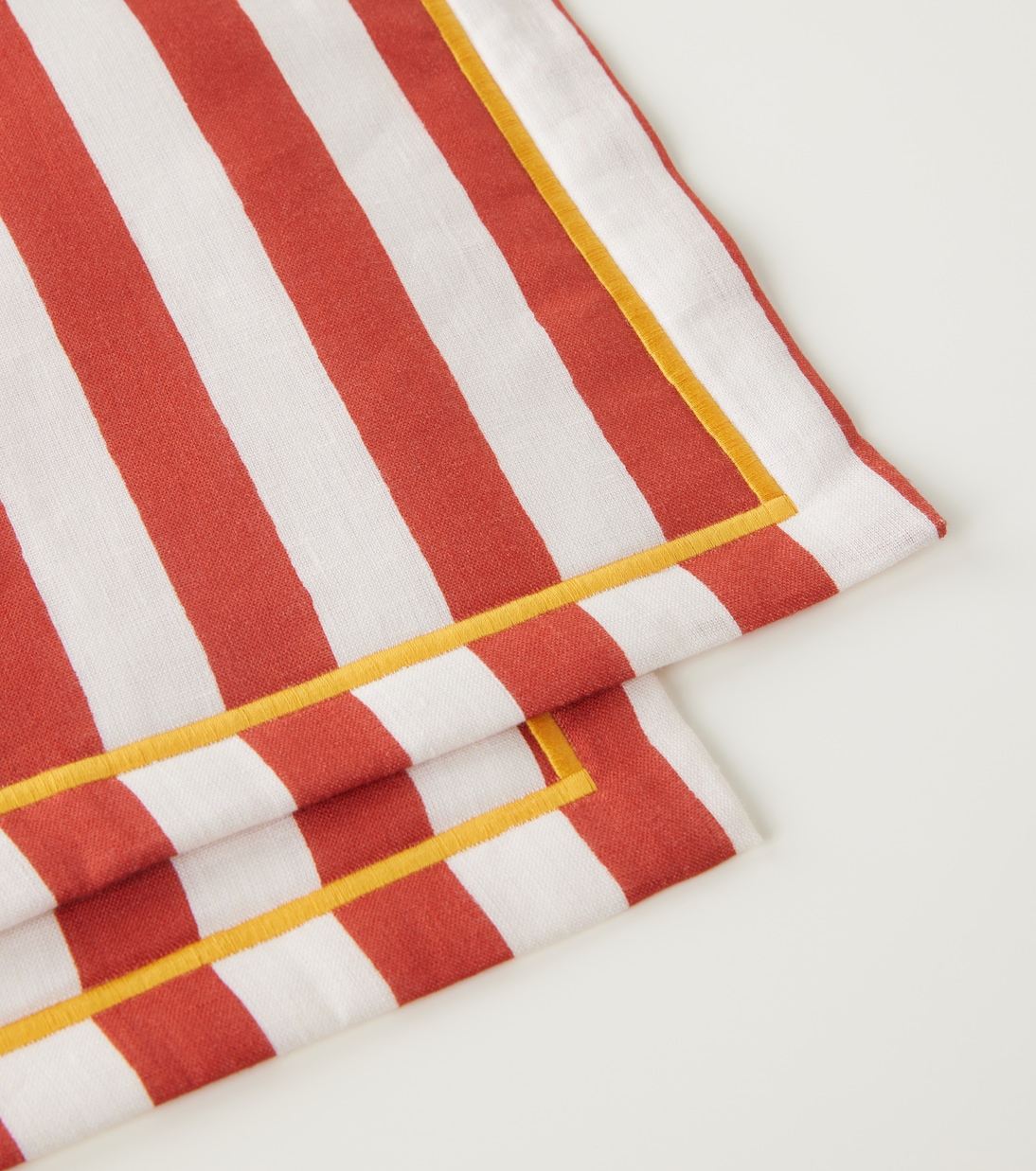 Riviera Mattone set of 2 linen placemats | La DoubleJ