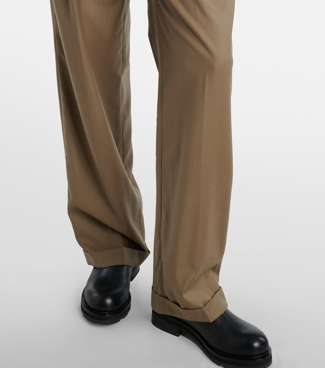 Pantalones Sorina de lana virgen de tiro alto | The Row
