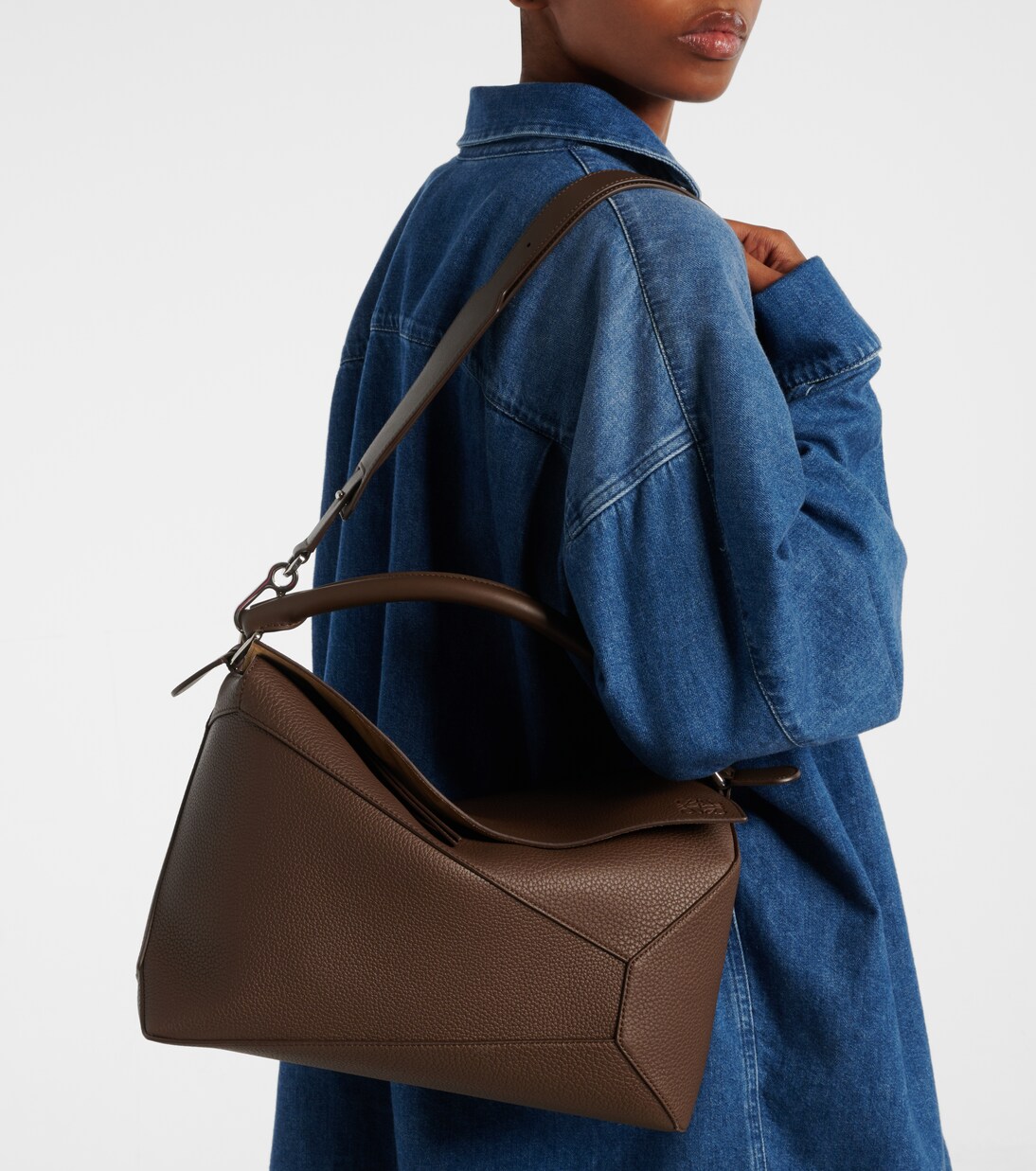 Tote Puzzle Edge Large aus Leder | Loewe