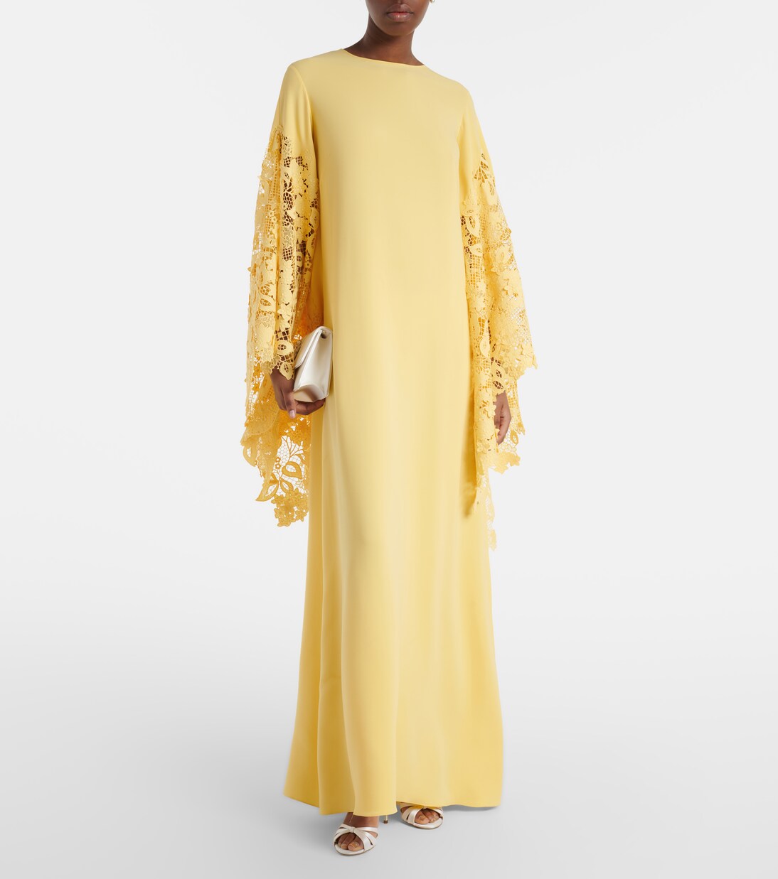 قفطان من الحرير المخلوط بطبعات الورود | Oscar de la Renta