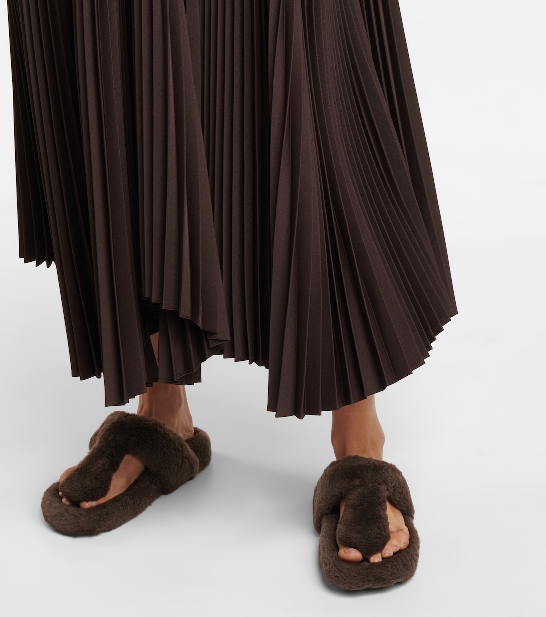 Sandali Relax Flat Footbed in shearling | Aquazzura
