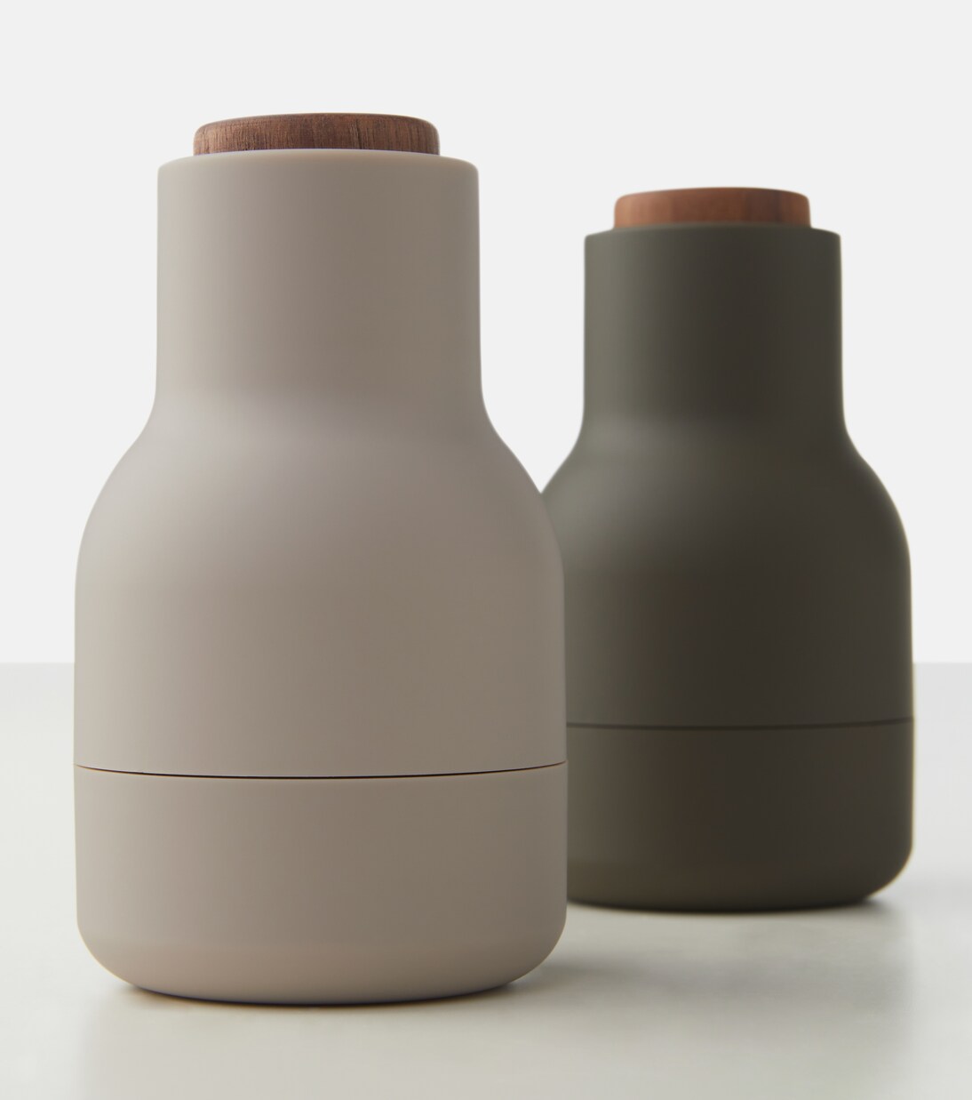 Bottle Small salt and pepper grinders by Norm Architects | Audo Copenhagen