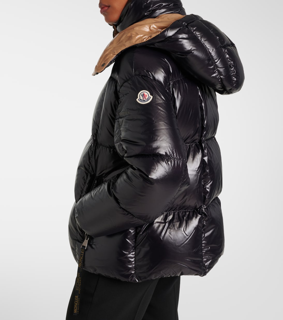 Chaqueta de Plumas Moncler Parana para Jóvenes Modernos