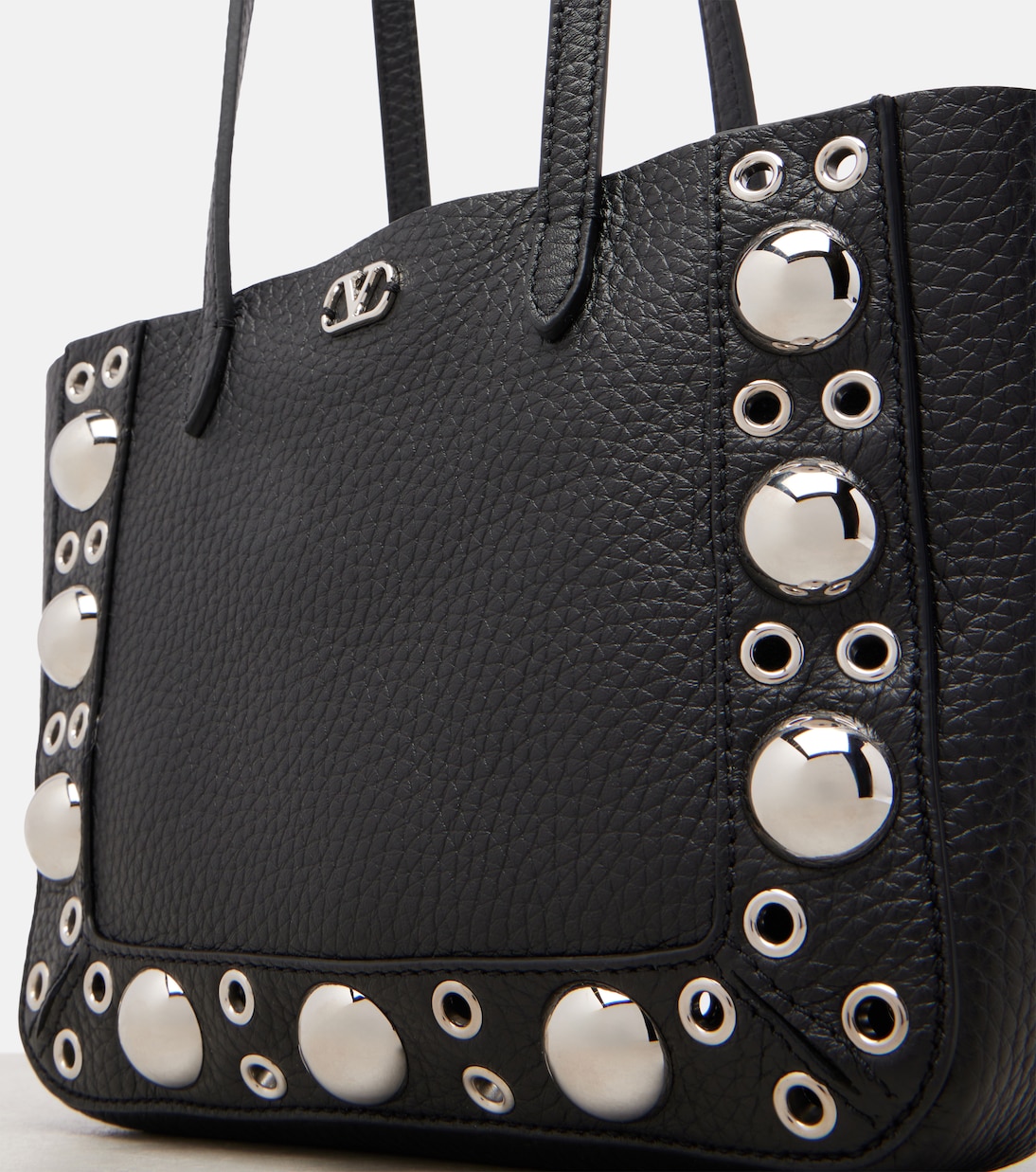 Nellcôte Mini embellished leather shopper | Valentino Garavani