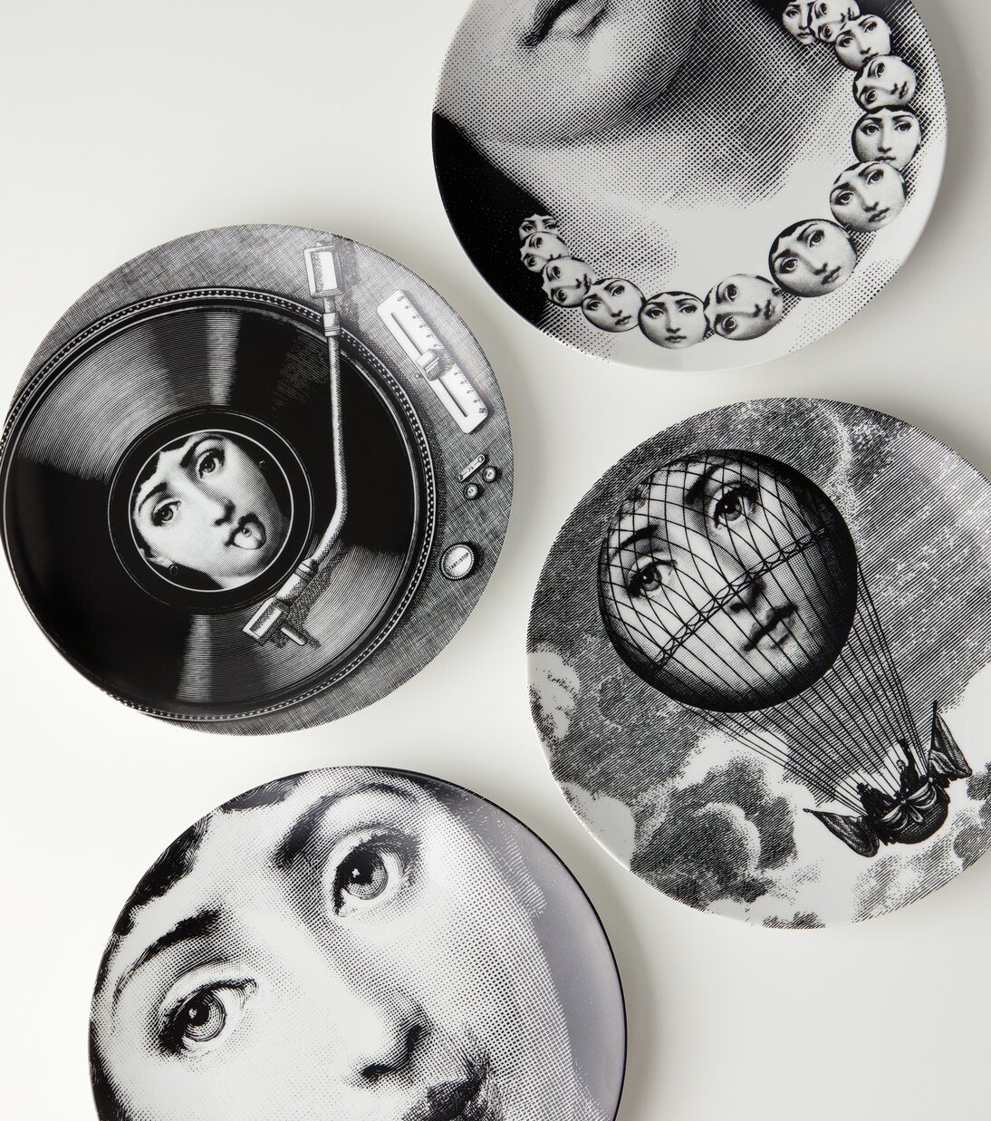 Piatto da parete Tema e Variazioni n.93 | Fornasetti